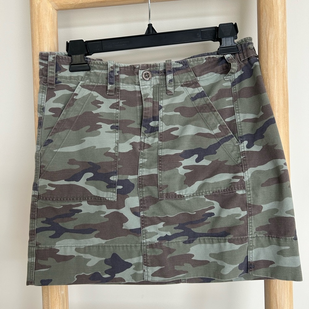 G1 Goods GI Jane Camo Skirt size 4